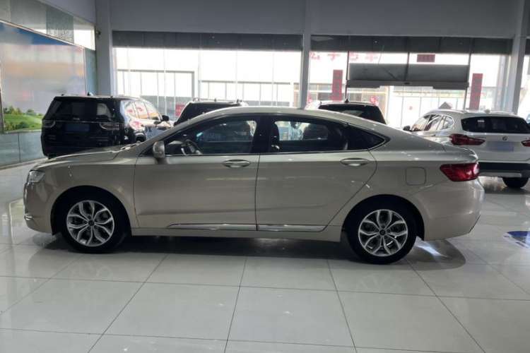 Used Geely Auto Emgrand GT 2016 2.4L Comfort Version Exterior 4