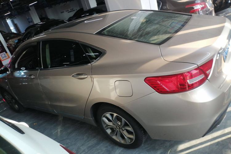 Used Geely Auto Emgrand GT 2016 1.8T Comfort Model Exterior 5