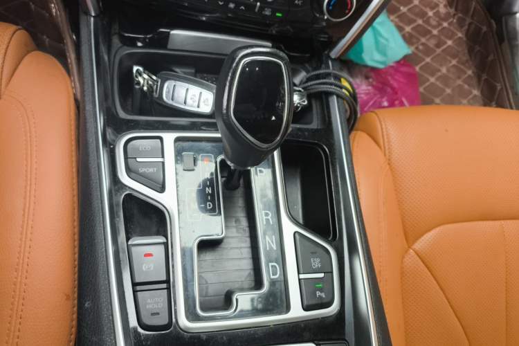 Used Geely Auto Emgrand GT 2016 2.4L Zunya Model Gear Lever