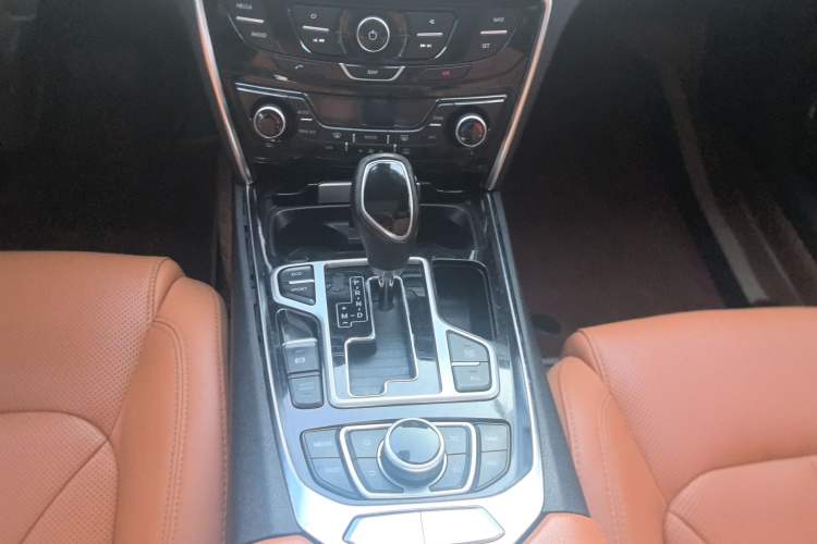 Used Geely Auto Emgrand GT 2016 2.4L Zunya Model Gear Lever