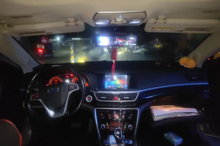 Used Geely Auto Emgrand GT 2016 1.8T Comfort Model Headliner