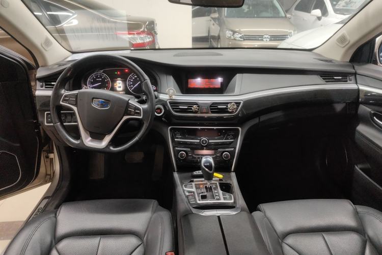 Used Geely Auto Emgrand GT 2016 2.4L Comfort Version Interior 2