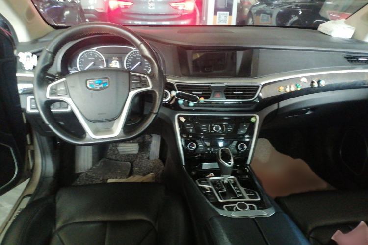 Used Geely Auto Emgrand GT 2016 1.8T Comfort Model Interior 3