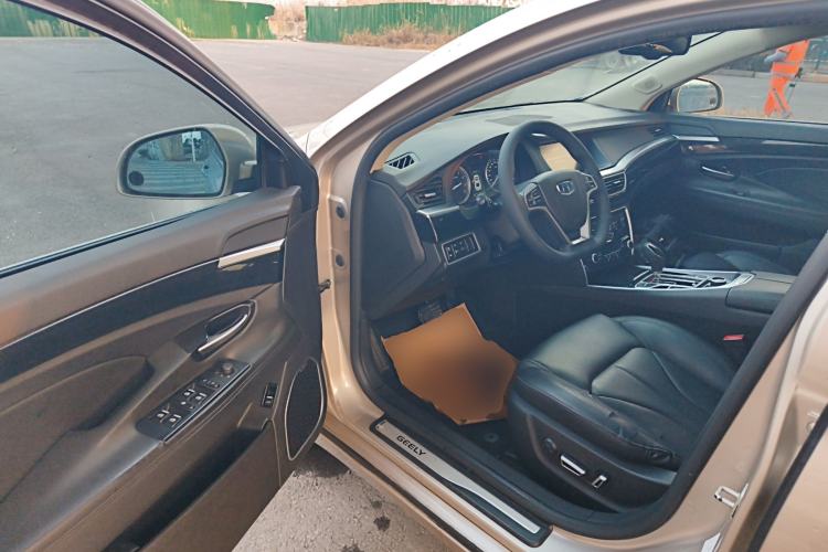 Used Geely Auto Emgrand GT 2016 1.8T Zunya Model Interior 3