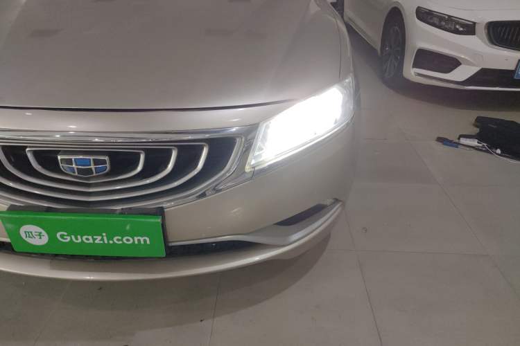 Used Geely Auto Emgrand GT 2016 1.8T Zunya Model Left Front Headlight