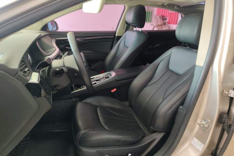 Used Geely Auto Emgrand GT 2016 2.4L Zunya Model Left Front Seat