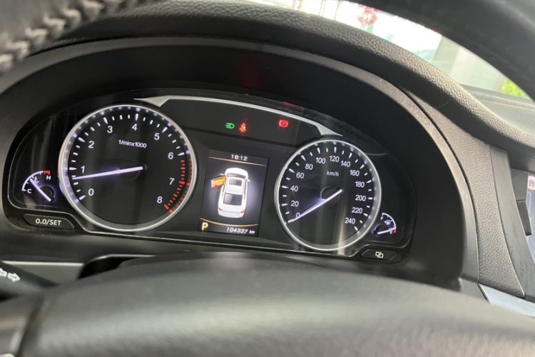 Used Geely Auto Emgrand GT 2016 2.4L Comfort Version Odometer Close Up