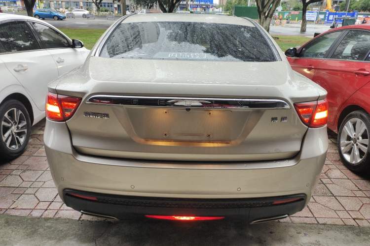 Used Geely Auto Emgrand GT 2016 2.4L Zunya Model Rear