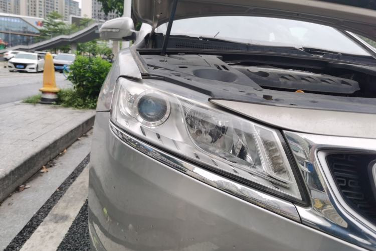 Used Geely Auto Emgrand GT 2016 2.4L Zunya Model Right Front Headlight