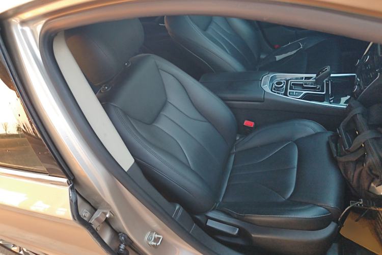 Used Geely Auto Emgrand GT 2016 1.8T Zunya Model Right Front Seat