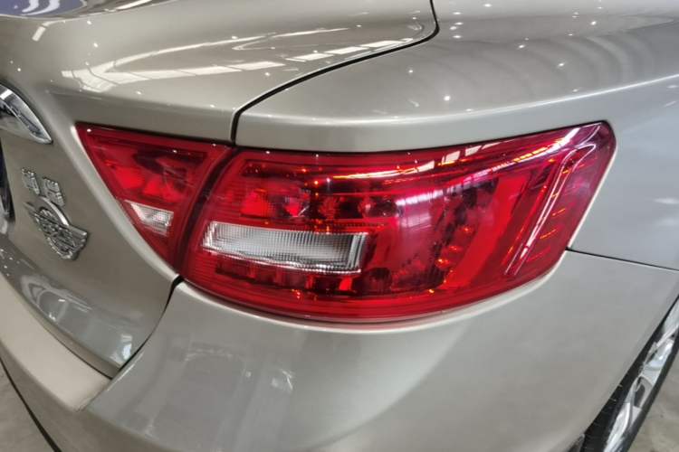 Used Geely Auto Emgrand GT 2016 2.4L Zunya Model Right Rear Taillight
