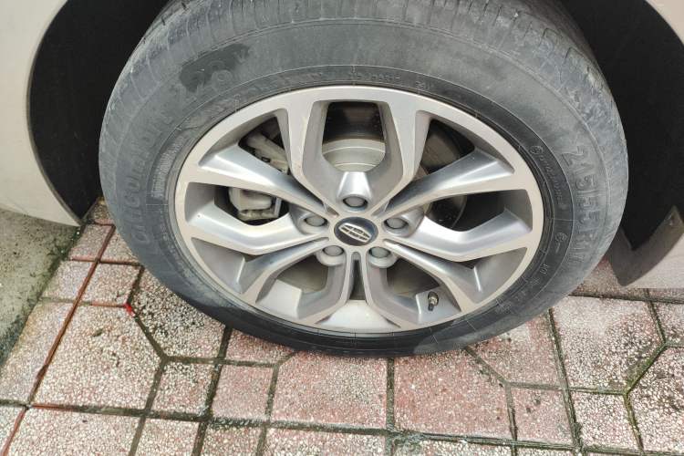 Used Geely Auto Emgrand GT 2016 2.4L Zunya Model Right Rear Wheel Hub
