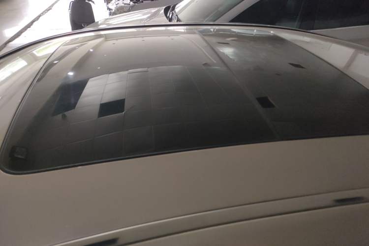 Used Geely Auto Emgrand GT 2016 1.8T Zunya Model Roof