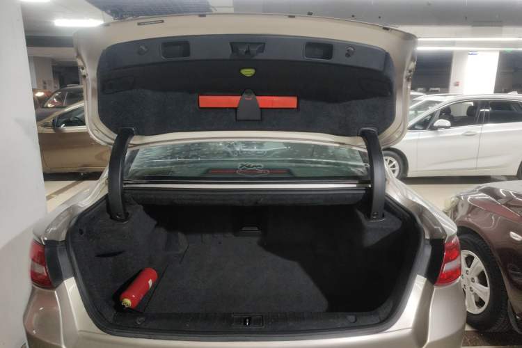 Used Geely Auto Emgrand GT 2016 2.4L Comfort Version Trunk