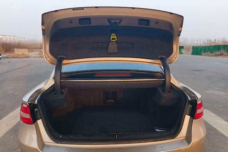 Used Geely Auto Emgrand GT 2016 1.8T Zunya Model Trunk