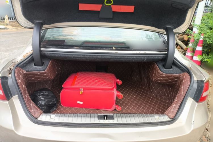 Used Geely Auto Emgrand GT 2016 2.4L Zunya Model Trunk