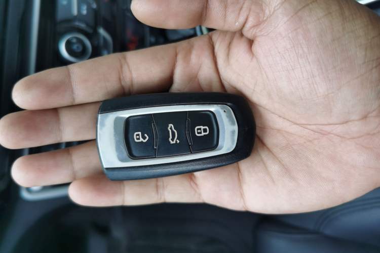 Used Geely Auto Emgrand GT 2016 2.4L Zunya Model Vehicle Key