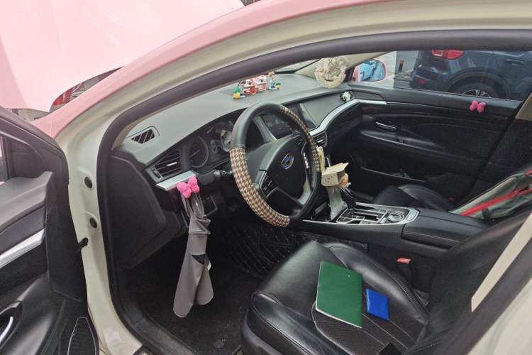 Used Geely Auto Emgrand GT 2016 2.4L Comfort Version Driver Seat