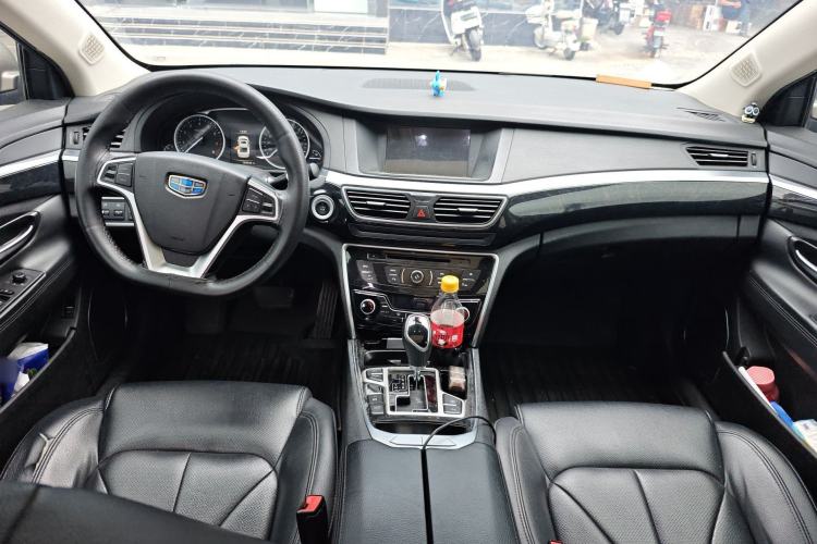 Used Geely Auto Emgrand GT 2016 1.8T Comfort Model Center Console