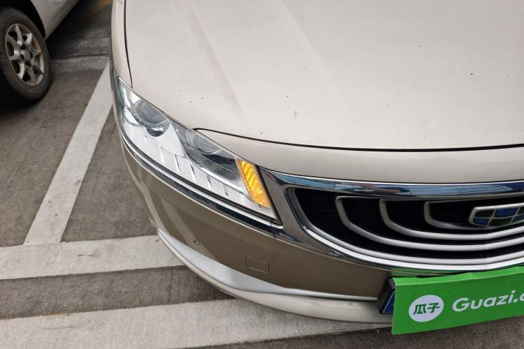 Used Geely Auto Emgrand GT 2016 1.8T Comfort Model Right Front Headlight