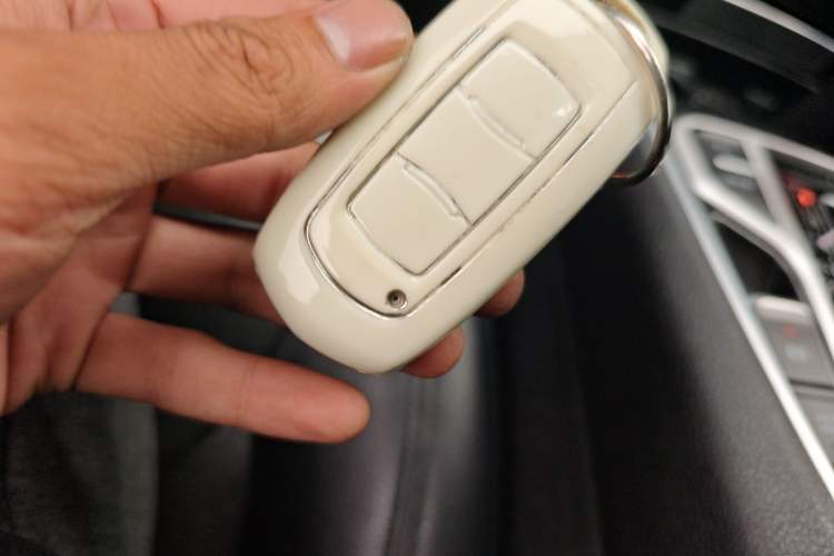 Used Geely Auto Emgrand GT 2016 1.8T Comfort Model Vehicle Key