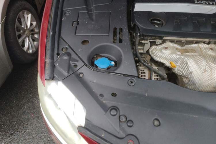 Used Geely Auto Emgrand GT 2016 2.4L Zunya Model Engine Bay Right