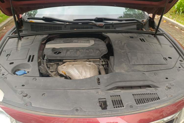 Used Geely Auto Emgrand GT 2016 2.4L Zunya Model Engine Bay