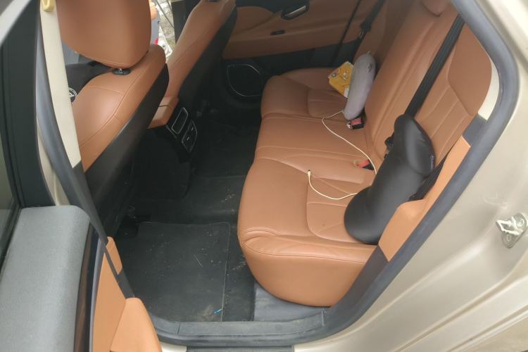 Used Geely Auto Emgrand GT 2016 2.4L Comfort Version Left Rear Seat