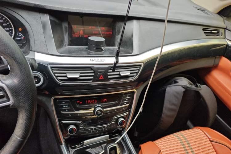 Used Geely Auto Emgrand GT 2016 2.4L Comfort Version Audio And AC Panel
