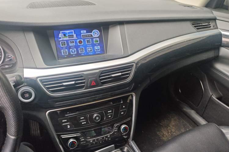 Used Geely Auto Emgrand GT 2016 1.8T Zunya Model Audio And AC Panel