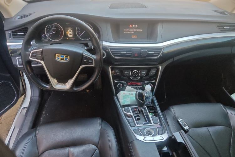 Used Geely Auto Emgrand GT 2016 1.8T Zunya Model Center Console