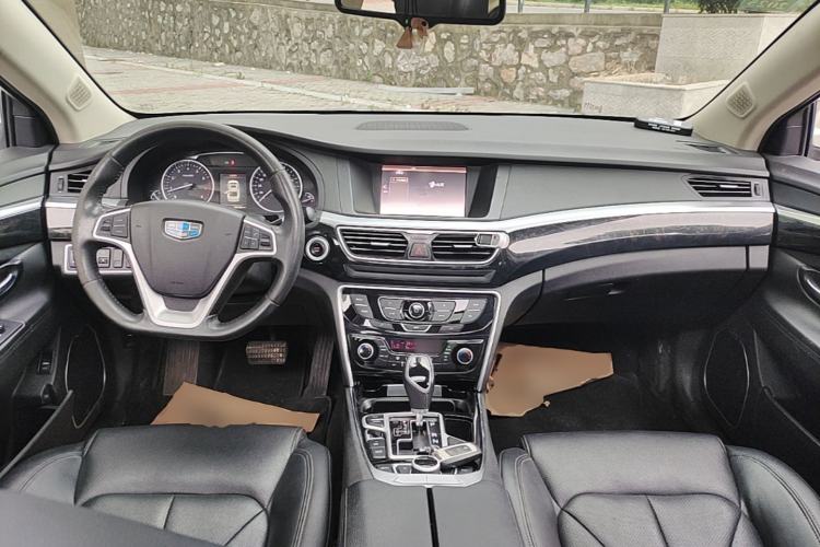Used Geely Auto Emgrand GT 2016 1.8T Zunya Model Center Console