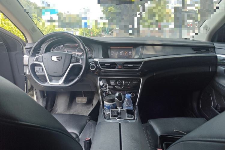 Used Geely Auto Emgrand GT 2016 1.8T Zunya Model Center Console