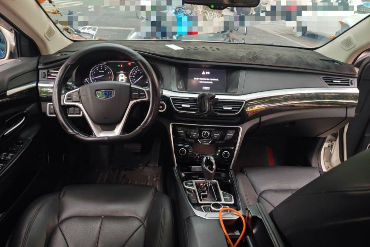Used Geely Auto Emgrand GT 2016 2.4L Zunya Model Center Console