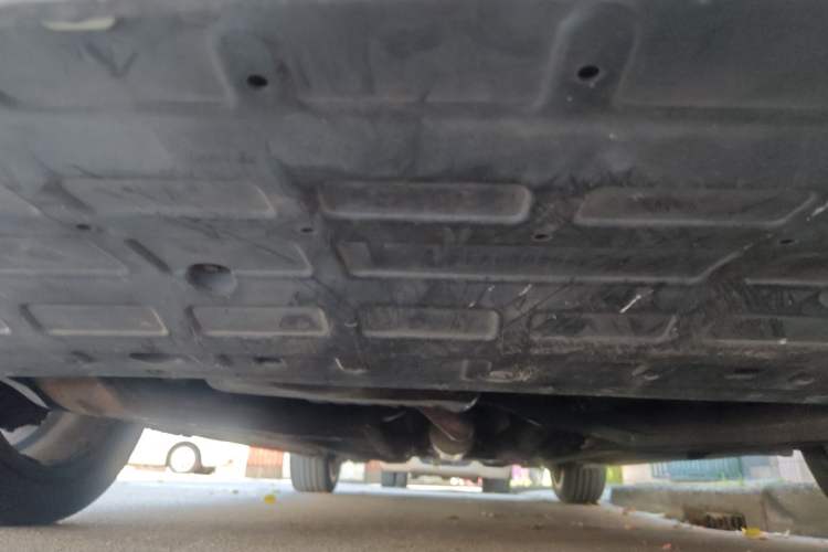 Used Geely Auto Emgrand GT 2016 1.8T Zunya Model Chassis Front