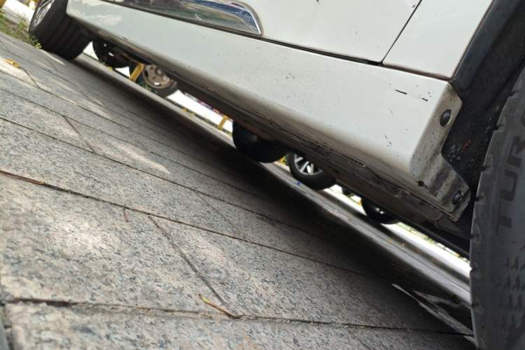 Used Geely Auto Emgrand GT 2016 1.8T Zunya Model Chassis Front Right
