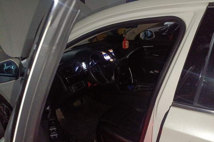 Used Geely Auto Emgrand GT 2016 2.4L Zunya Model Driver Seat