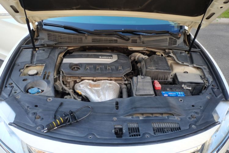Used Geely Auto Emgrand GT 2016 2.4L Zunya Model Engine Bay