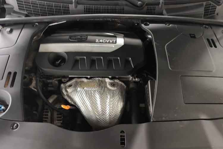Used Geely Auto Emgrand GT 2016 2.4L Zunya Model Engine Bay