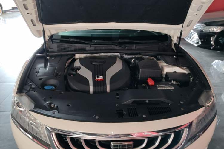 Used Geely Auto Emgrand GT 2016 1.8T Zunya Model Engine Bay