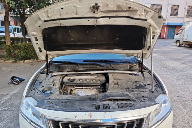 Used Geely Auto Emgrand GT 2016 2.4L Zunya Model Engine Bay