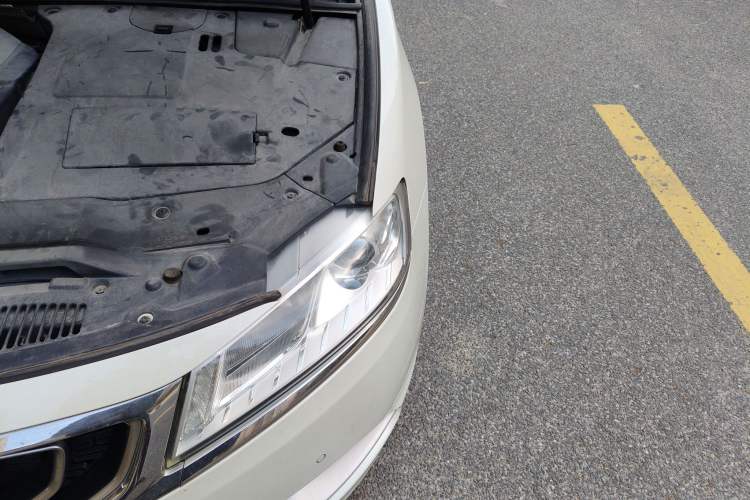Used Geely Auto Emgrand GT 2016 1.8T Zunya Model Engine Bay Left