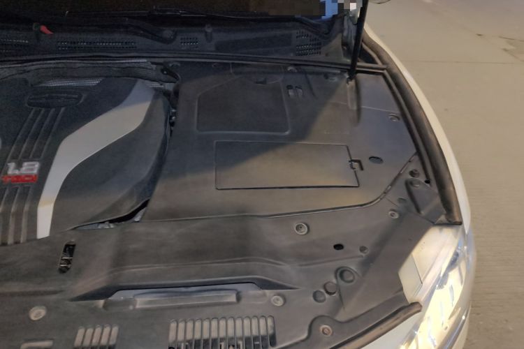 Used Geely Auto Emgrand GT 2016 1.8T Zunya Model Engine Bay Left