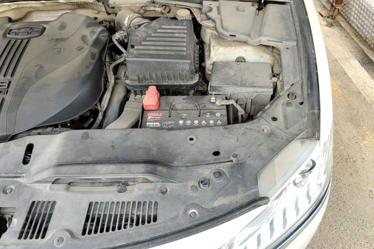 Used Geely Auto Emgrand GT 2016 1.8T Zunya Model Engine Bay Left