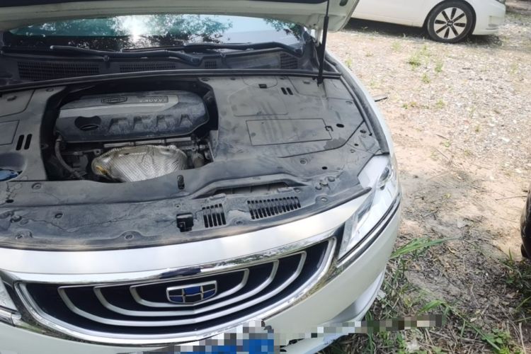 Used Geely Auto Emgrand GT 2016 2.4L Comfort Version Engine Bay Left