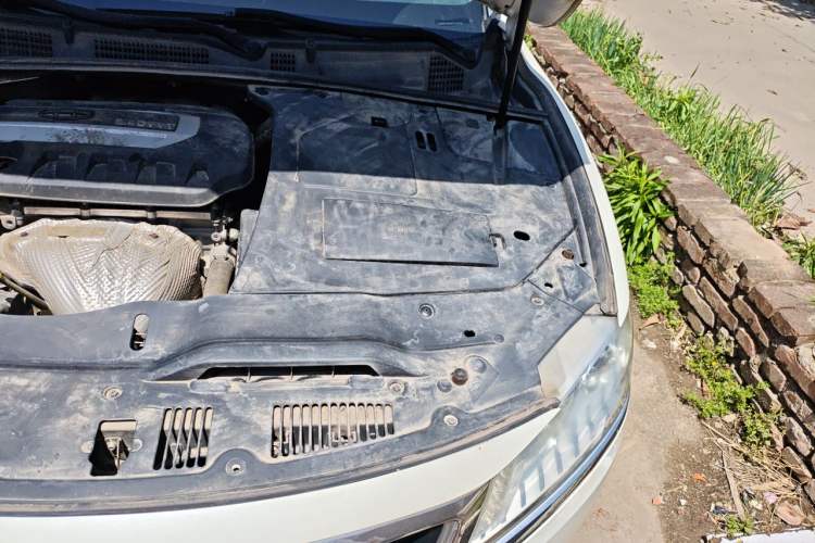 Used Geely Auto Emgrand GT 2016 2.4L Zunya Model Engine Bay Left