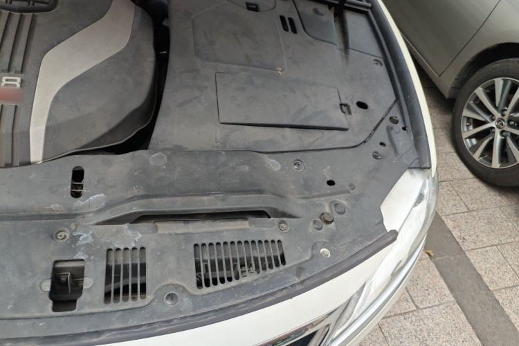 Used Geely Auto Emgrand GT 2016 1.8T Zunya Model Engine Bay Left
