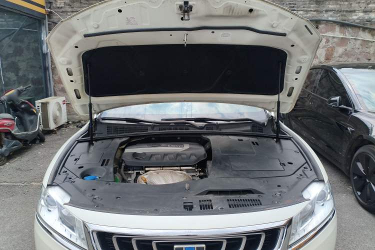 Used Geely Auto Emgrand GT 2016 2.4L Comfort Version Engine Bay