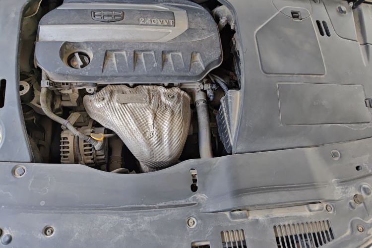 Used Geely Auto Emgrand GT 2016 2.4L Comfort Version Engine Bay