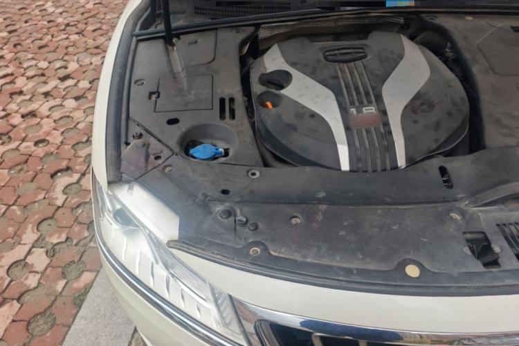 Used Geely Auto Emgrand GT 2016 1.8T Zunya Model Engine Bay Right